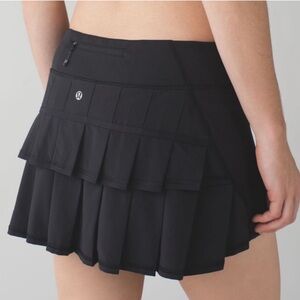 Lulu Lemon Black Tennis Skirt